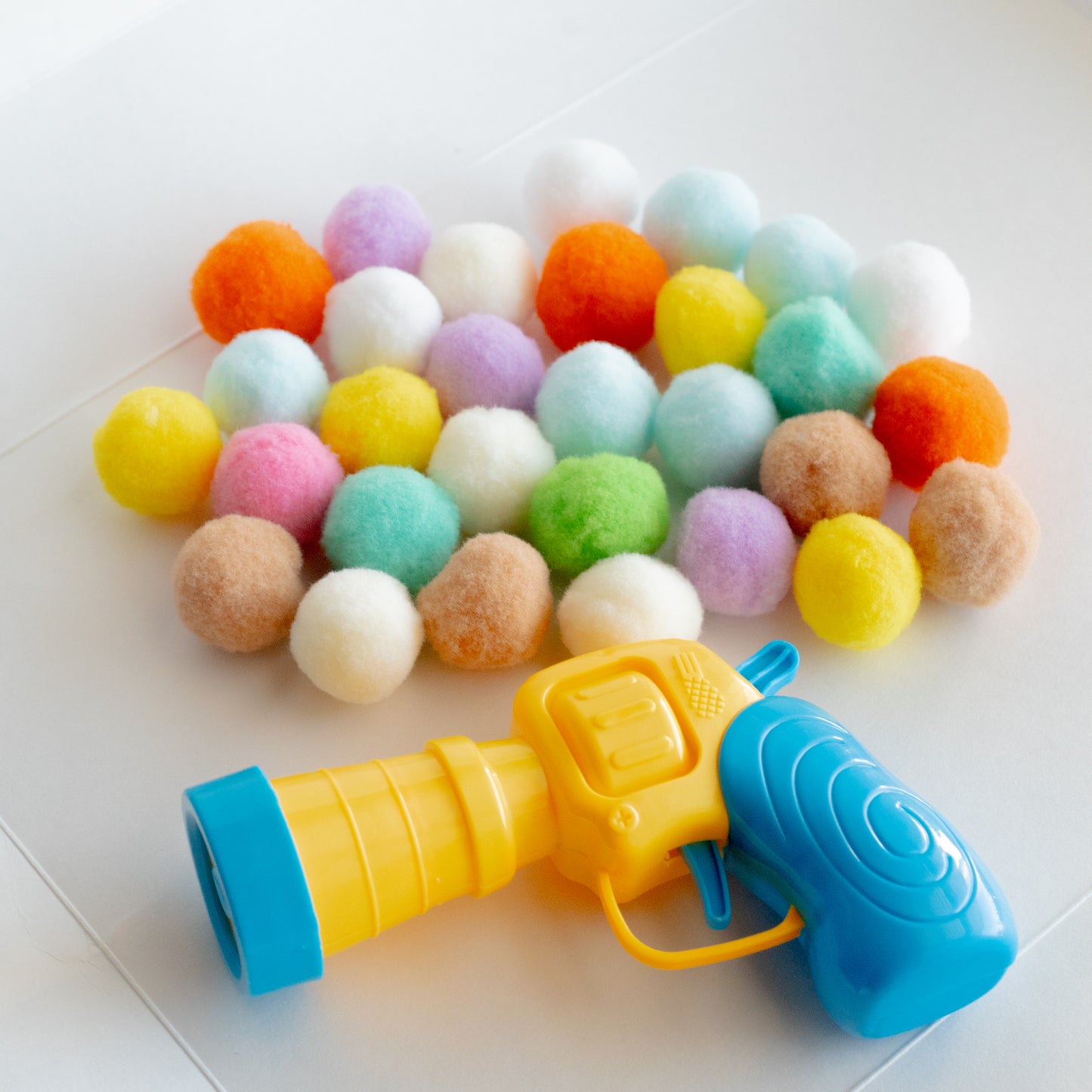 Pom-Pom Launcher